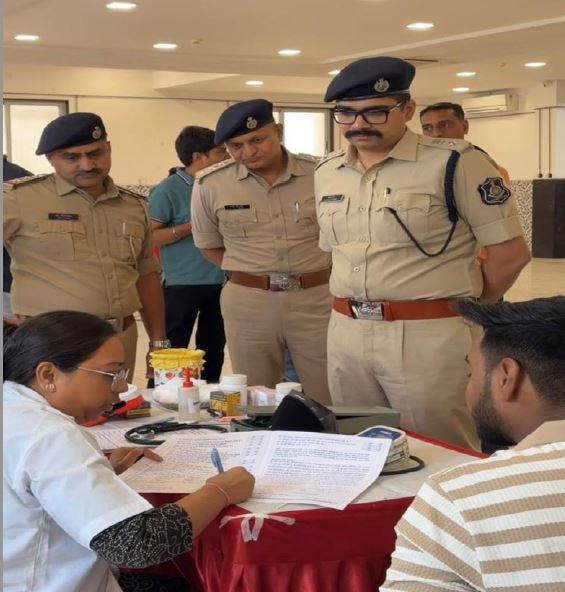 પોલીસ પ્રજાનો મિત્ર