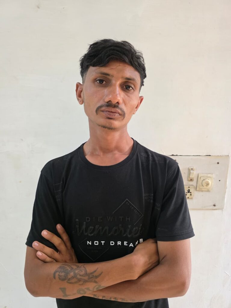 સાણંદ પોલીસ : ‘બાબા ફેશન’ ના ઓઠે ડ્રગ્સનું કાળું બજાર: પોલીસે ‘લવલી’ સહિત ૪ આરોપીઓને દબોચ્યા 48 2 1