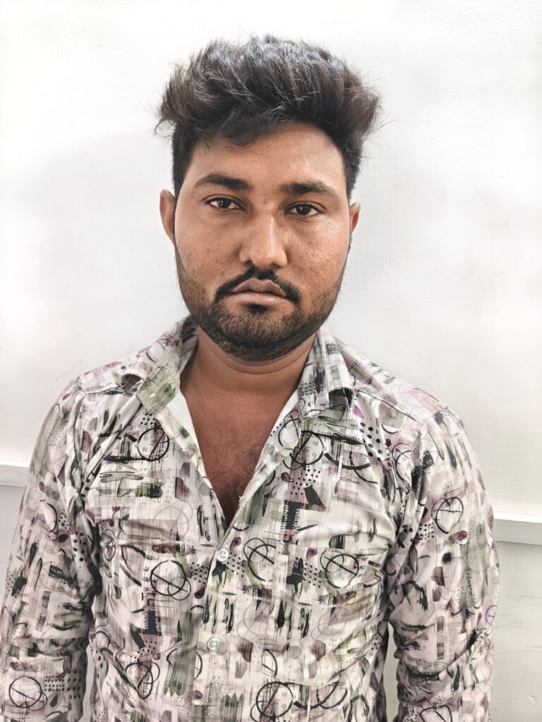 Changodar : બ્લડ પ્લાઝમામાં 'ઝેર' ભેળવવાનું ખતરનાક કૃત્ય! ચાંગોદરમાં પોલીસે કેવી રીતે પકડ્યું મોટું રેકેટ 46 Changodar