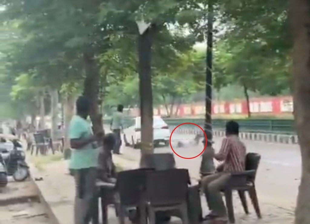 Hit and Run : લખનૌમાં કારના બોનેટ પર લટકતી યુવતી! VIDEO વાયરલ થતાં મચ્યો હડકંપ 45 Lucknow Hit and Run 4