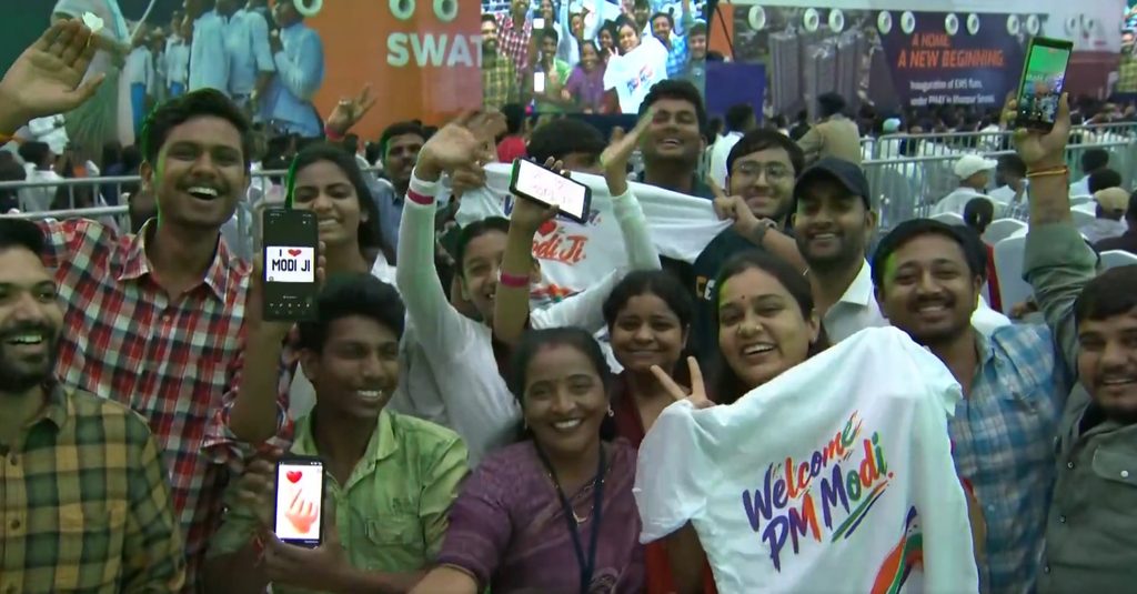 ₹35,000 કરોડનો વિકાસ, 326 કિમી WDFC અને યુવાનો સાથે સંવાદ; વડોદરામાં PM મોદીનો મેગા દિવસ 45 Modi In Vadodara