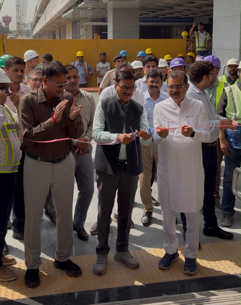Ahmedabad : કાલુપુર સ્ટેશને ધક્કામુક્કી ભૂલી જાઓ! સરસપુર તરફથી મળશે આધુનિક એન્ટ્રી અને હાઈટેક સુવિધાઓ 42 Ahmedabad Railway Station 1