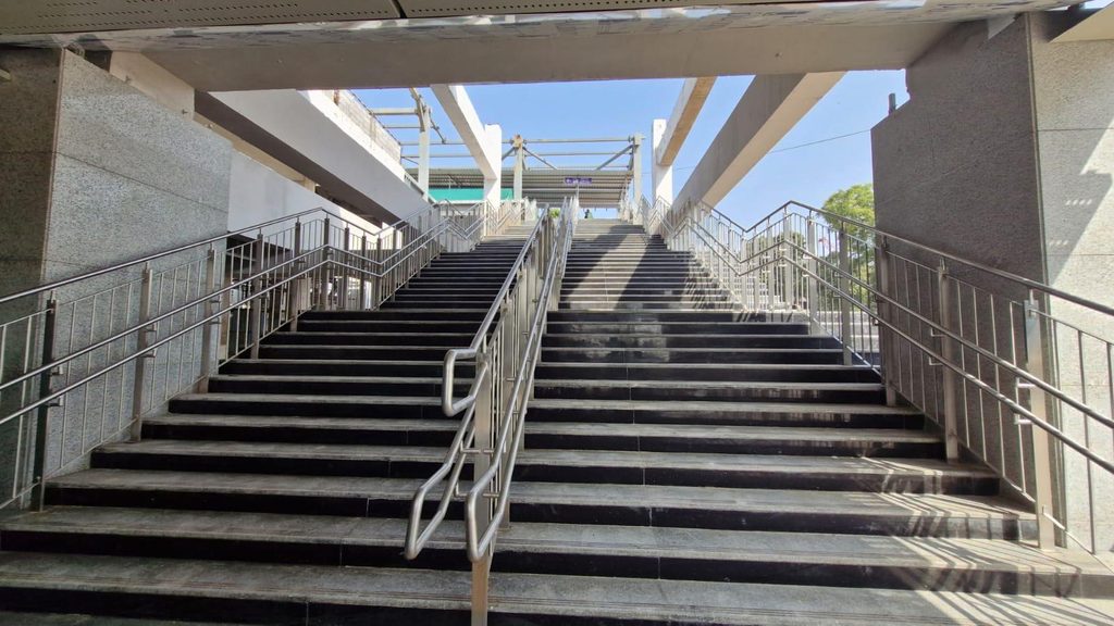 Ahmedabad : કાલુપુર સ્ટેશને ધક્કામુક્કી ભૂલી જાઓ! સરસપુર તરફથી મળશે આધુનિક એન્ટ્રી અને હાઈટેક સુવિધાઓ 44 Ahmedabad Railway Station 3